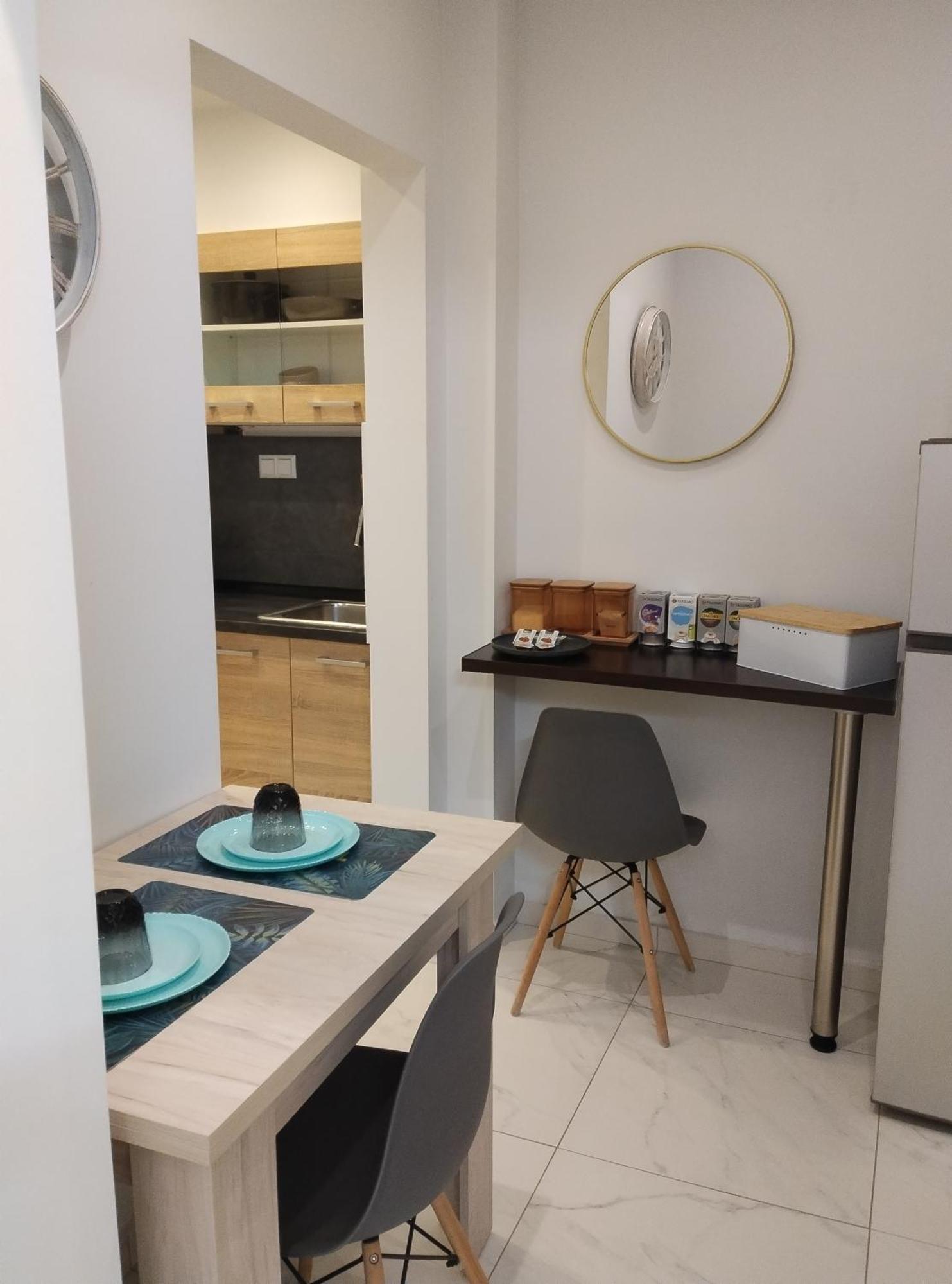 Domus Apartment - City Center Karaferye Dış mekan fotoğraf