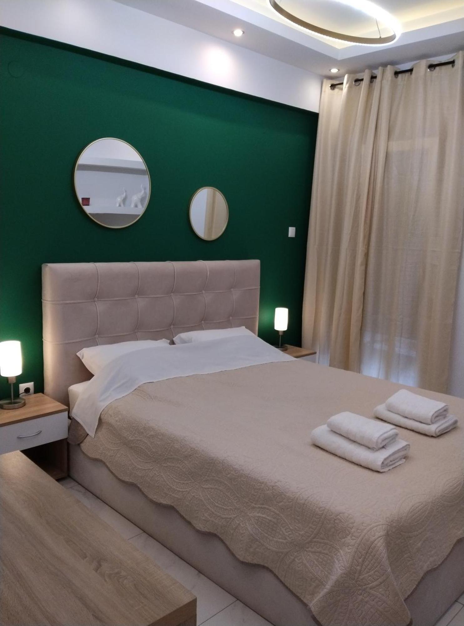 Domus Apartment - City Center Karaferye Dış mekan fotoğraf
